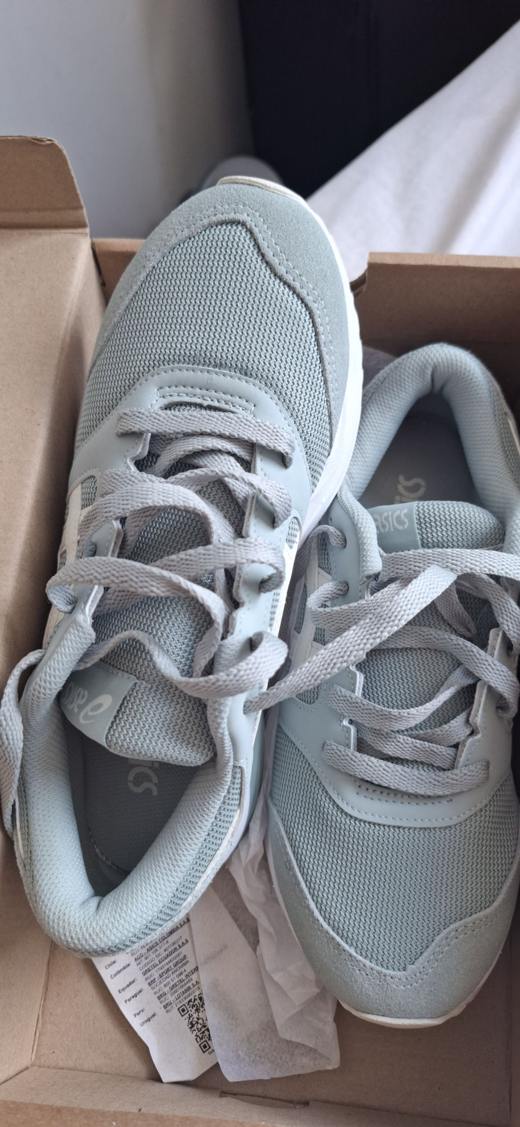 Tênis Asics Gel Takumi Feminino - Bege+Branco | Netshoes