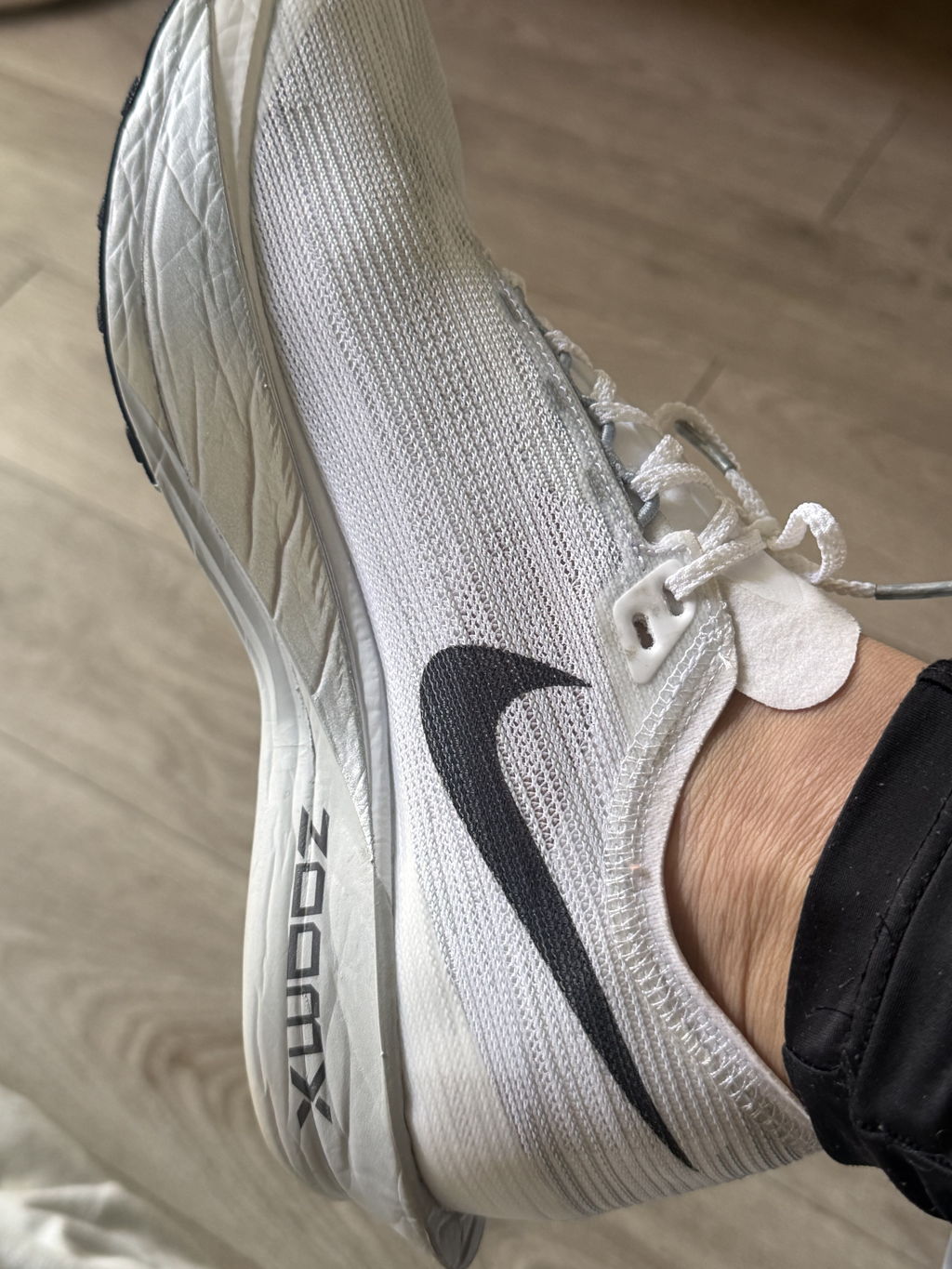 Tênis Nike ZoomX Streakfly 2 - Branco+Preto | Clube Netshoes